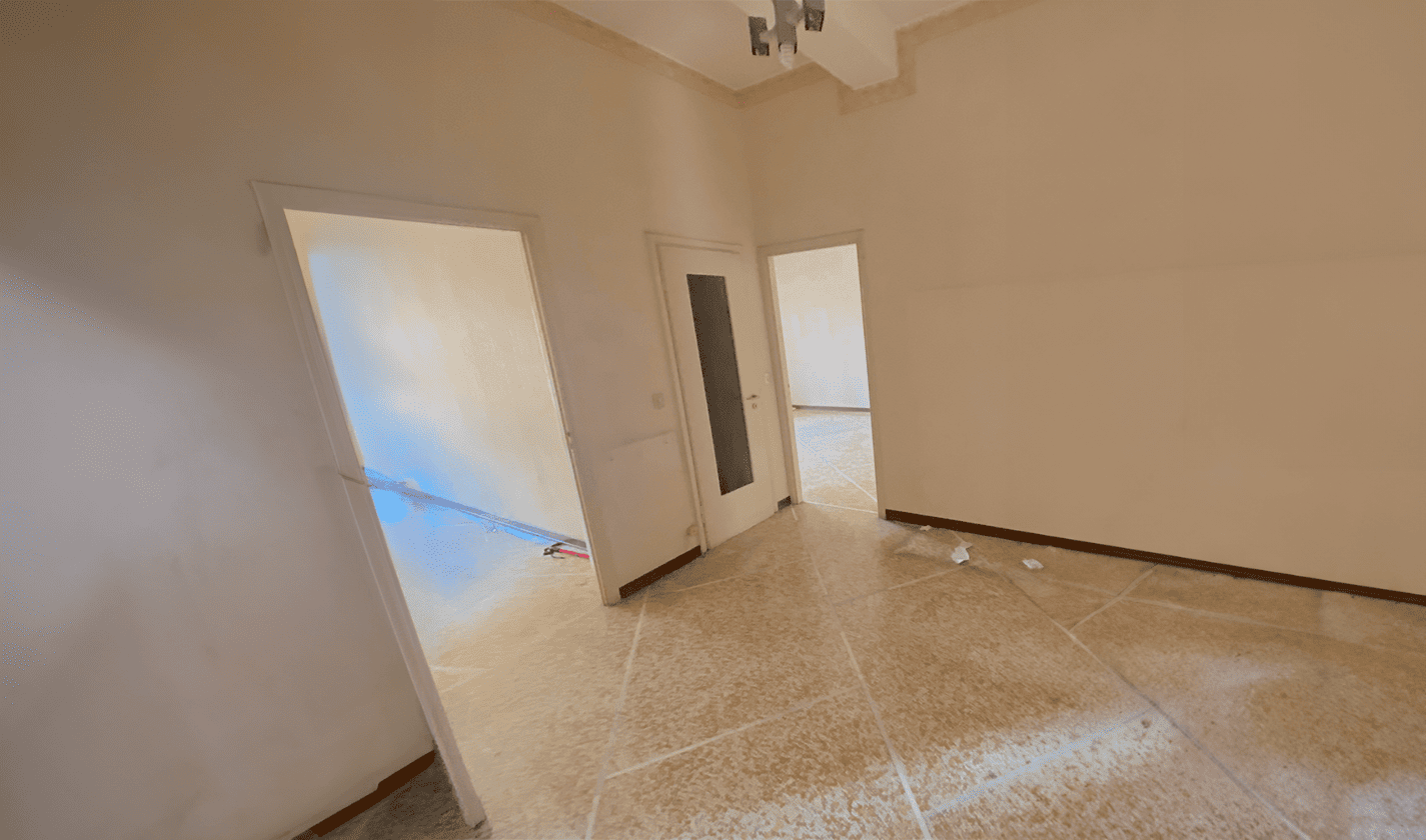 Prima - Trilocale - Milano - Ingresso