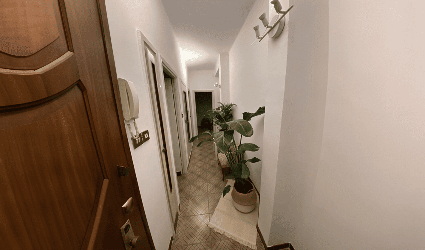 Dopo - Casa per studenti - Milano - Ingresso